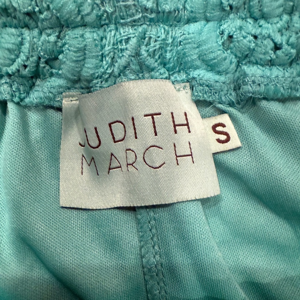 Judith March Green High Waist Shorts with Playful Tassels - Picture 3 of 9